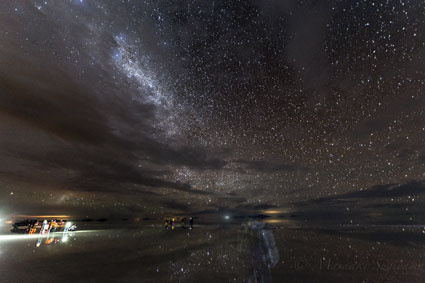 Salar de Uyuni at night