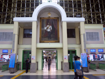 Hua Lamphong Station