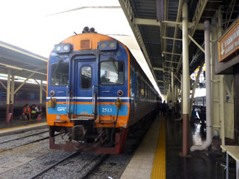 Hua Lamphong Station