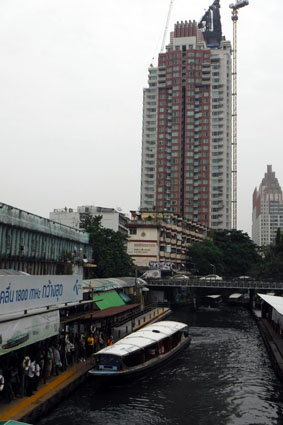 Khlong Saen Saep Express Boat